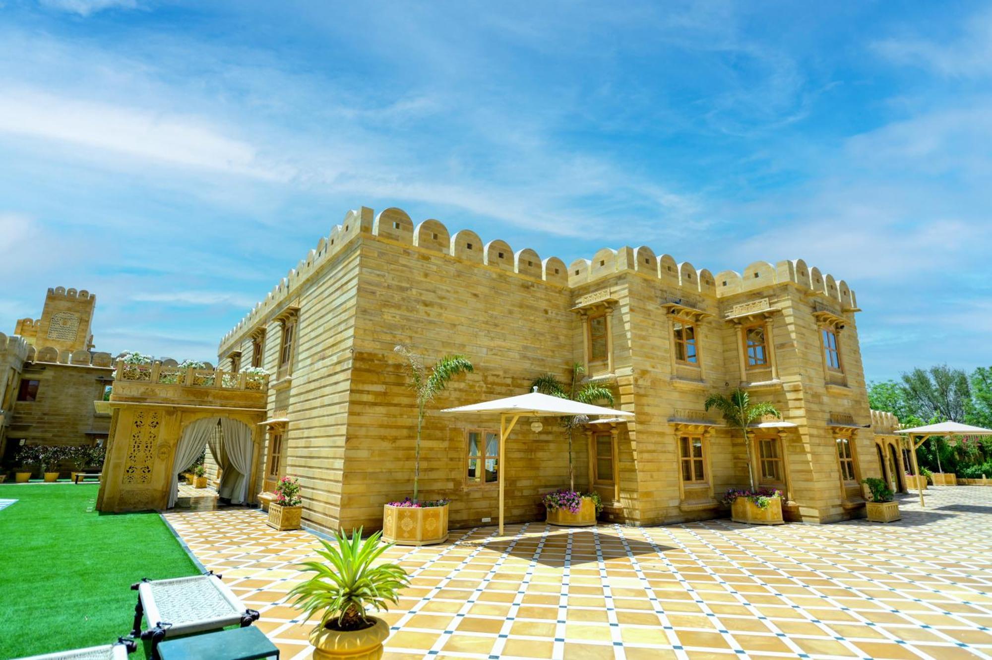 Fort Rajwada,ג'איסלמר מראה חיצוני תמונה